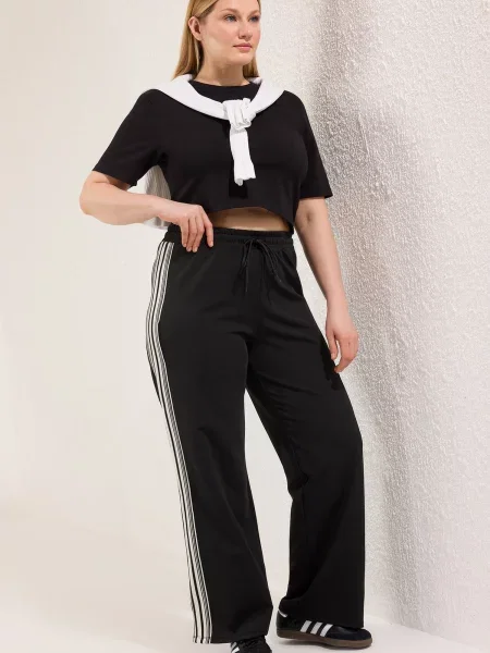 Trendyol Curve Pantaloni negru alb