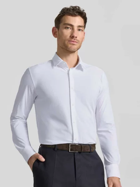 Koszula biznesowa o kroju slim fit z kołnierzykiem typu kent model P-HANK-S' Hugo biała