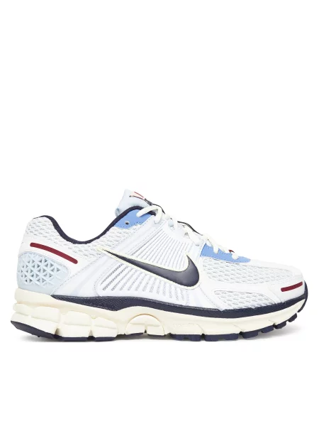 Кроссовки Nike Vomero белые