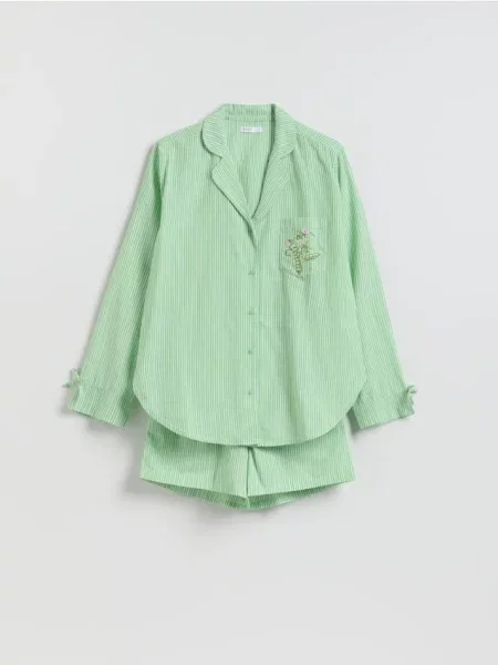 Reserved Pijama din două piese din verde-aprins verde