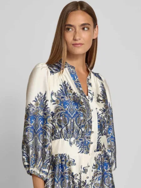 Długa sukienka z bufiastymi rękawami model ‘STELLAR PAISLEY BORDER’ Neo Noir niebieska
