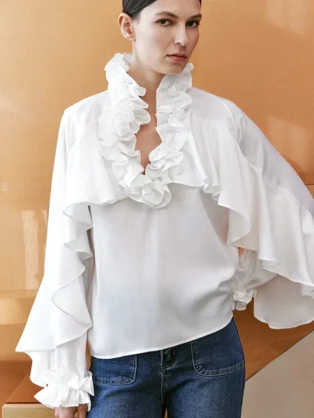 Блуза Answear Lab с изчистен дизайн бяло