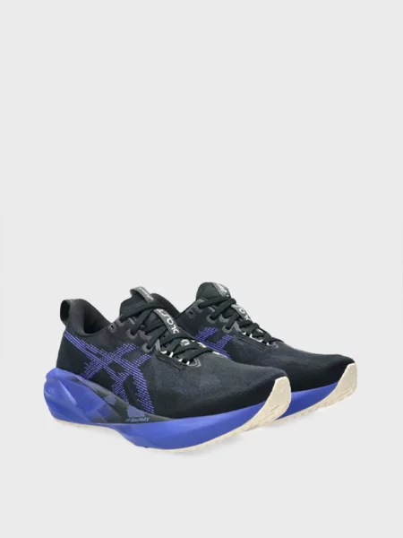 Кросівки Asics Novablast чорні