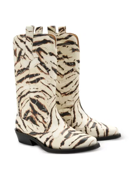 Botine Ganni cu broderie