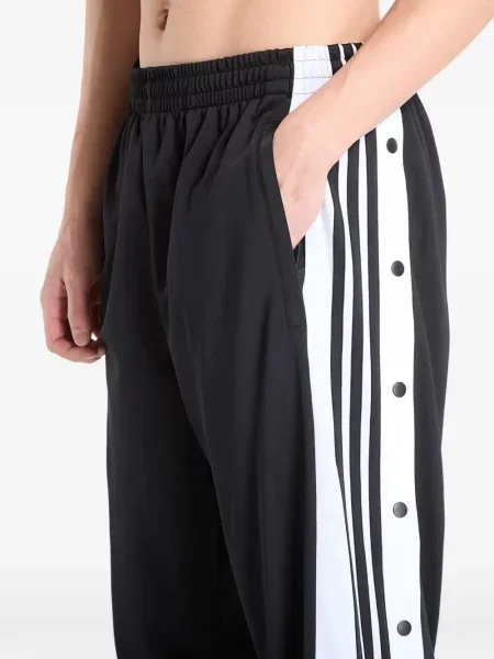 Бягане шорти Adidas на цветя корсет черно