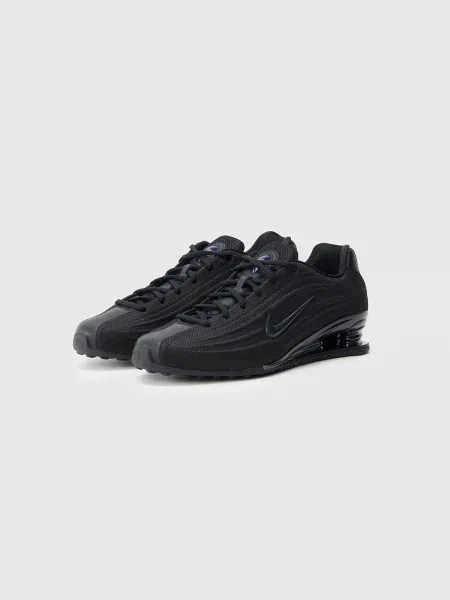 Nike Sportswear Nízke tenisky SHOX Z' čierna