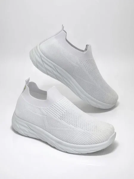 Slip on tenisky Resti biela