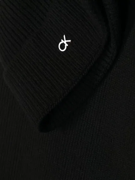 Briaunotas šalikas Calvin Klein juoda