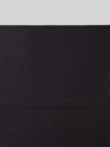Figi modelujące model ‘Triumph Soft Sculpt’ czarne