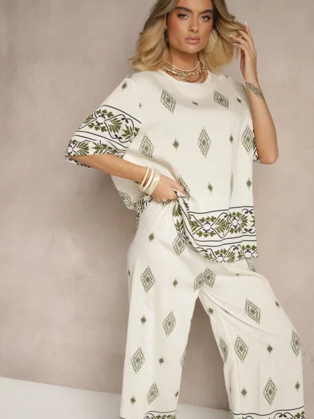 Beżowo-Ciemnozielony Komplet z w Etniczny Wzór Szerokie Spodnie i T-shirt Sarivianne zielona