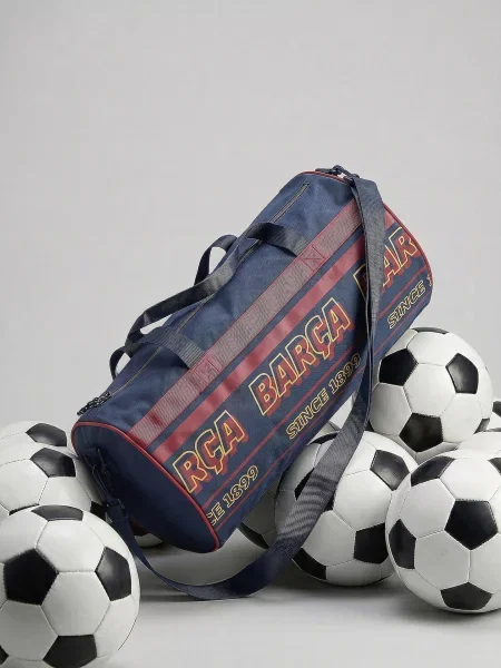 Reserved Športová taška FC Barcelona tmavomodrá