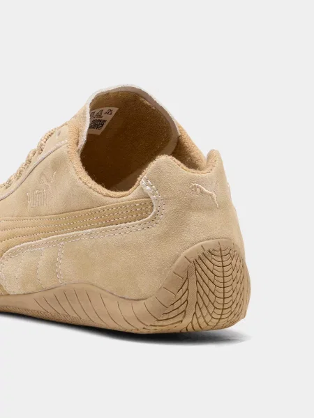 Повседневные кроссовки Puma бежевые
