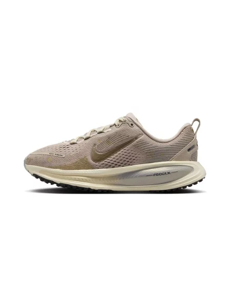 Pantofi Nike bej