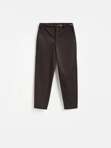 Reserved Pantaloni chino cu curea maro-închis maro