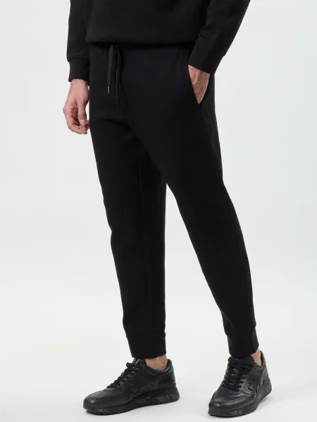Спортивные штаны Armani Exchange черные