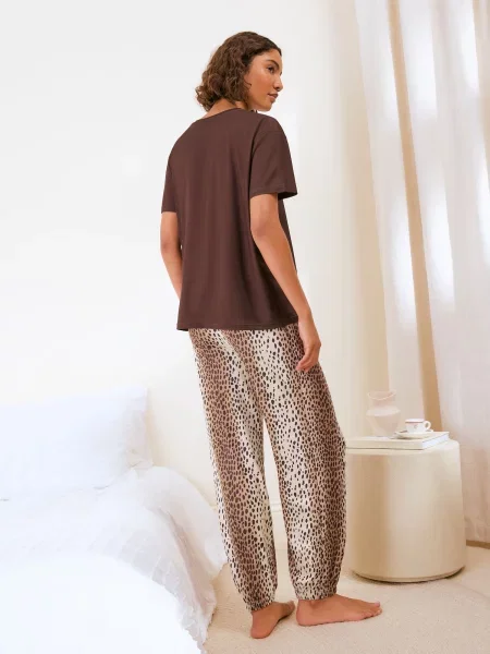 Friends Like These Pijama ecru / ciocolatiu / maro deschis alb