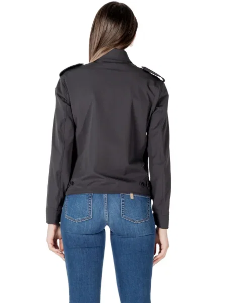 Kurtka przejściowa Blauer czarna