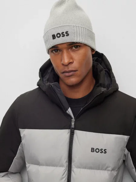 Шапка Boss серая