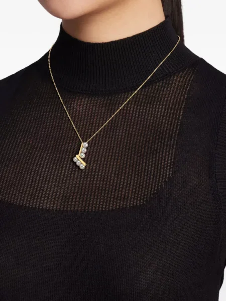 Colier Tasaki