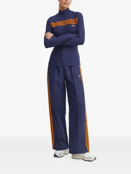 Welurowa koszulka Adidas w paski zielona