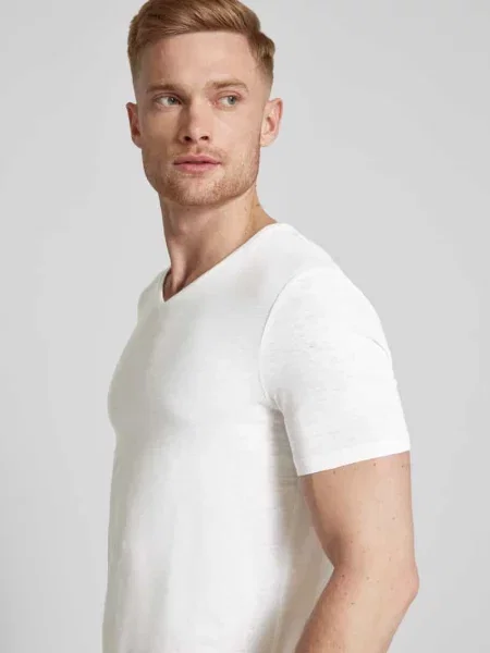 T-shirt z dekoltem w serek Olymp Level 5 biała