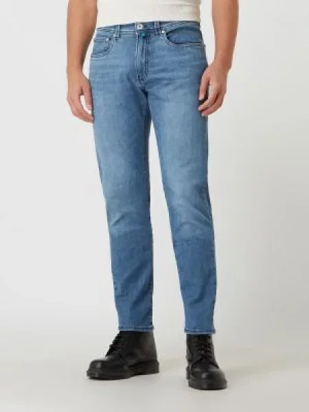 Jeansy o kroju tapered fit z dodatkiem streczu model ‘Lyon’ — ‘Futureflex’ Pierre Cardin