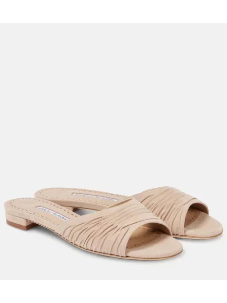 Sandale Manolo Blahnik din piele de căprioară bej