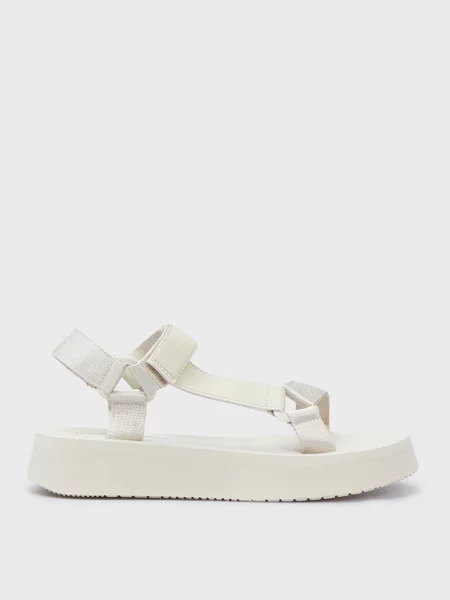 Босоніжки Calvin Klein Jeans на липучках бежеві