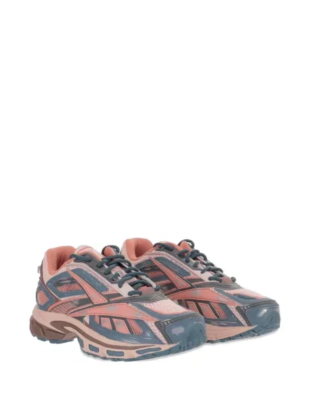 Sneakerși Reebok roz