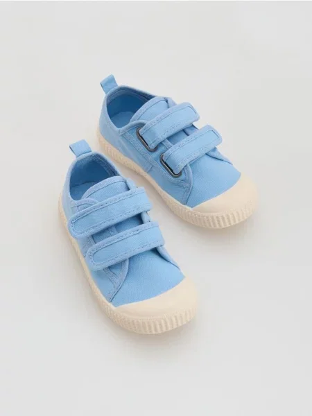 Кроссовки Reserved на липучках голубые
