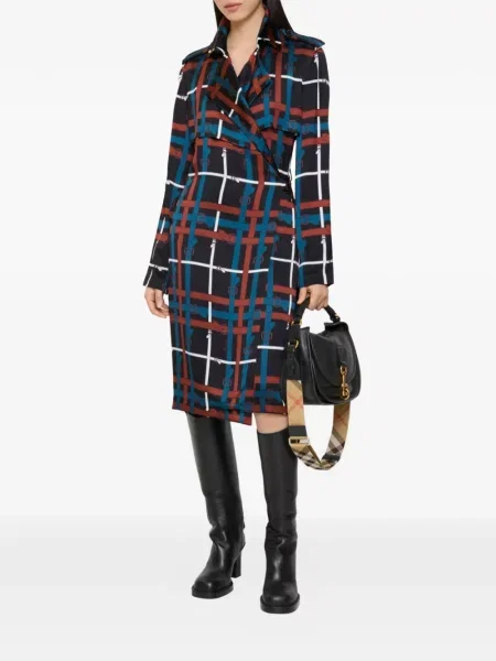 Cu centură rochie midi Burberry în carouri negru