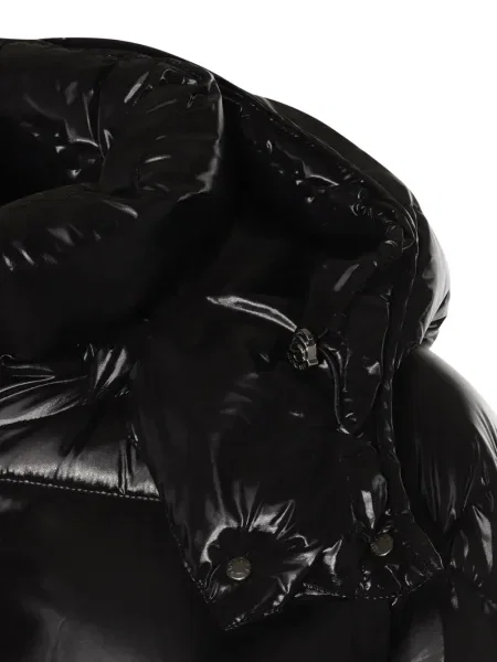Geacă cu puf Moncler cu glugă negru