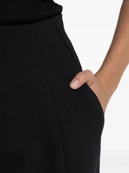 Pantaloni Victoria Beckham plisate negru