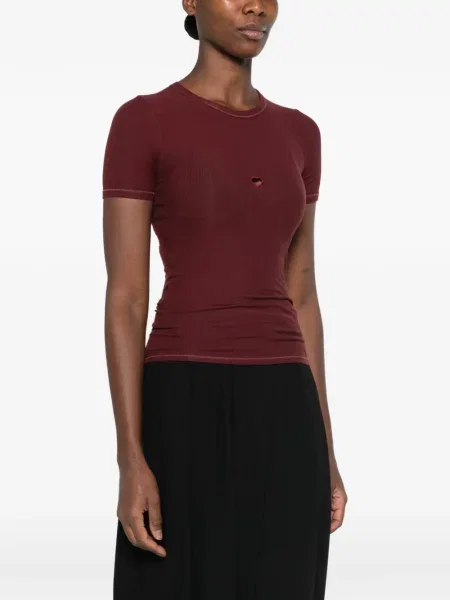 Tricou Baserange cu motiv cu inimi roșu