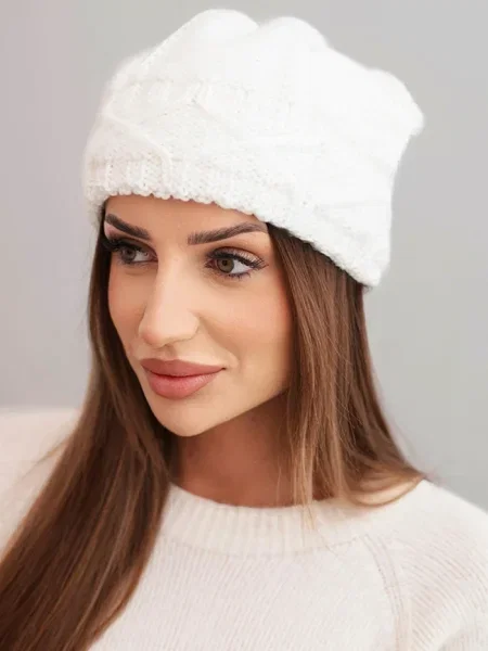 Căciulă Kesi de lână alb