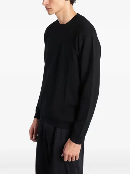 Pulover Low Brand cu decolteu rotund negru