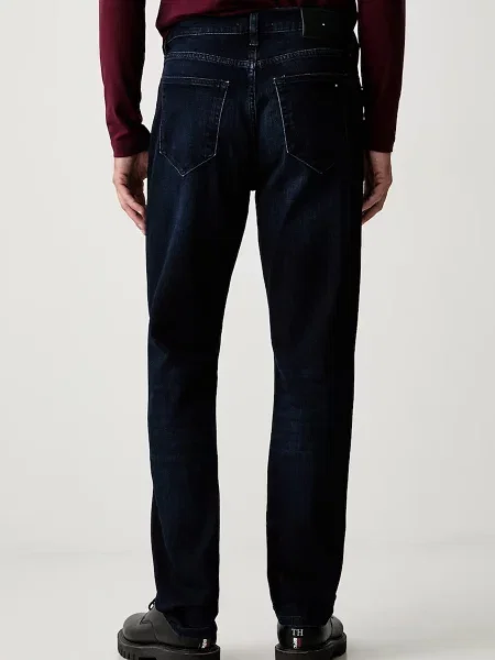 Jeansy o kroju straight fit z mieszanki bawełny model DENTON SLIM' Tommy Hilfiger granatowe