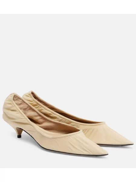 Pantofi cu toc The Row bej