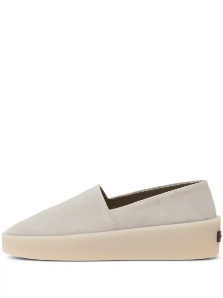 Pantofi loafer Fear Of God din piele de căprioară gri