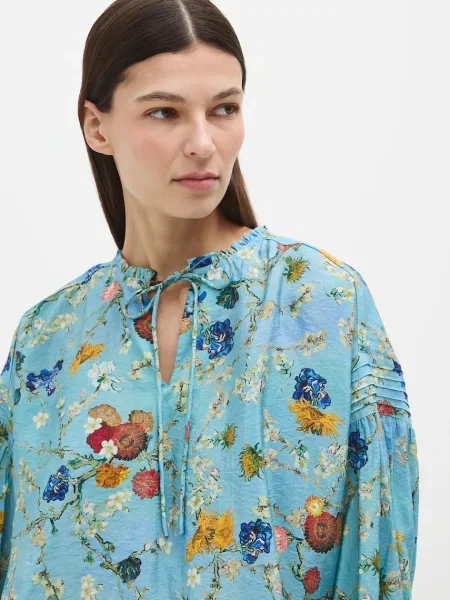 Блузка Medicine