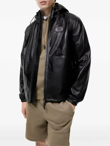 Geanta de piele Burberry cu glugă negru