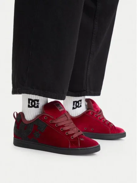 DC Shoes Αθλητικά EO-COURT GRAFFIK LE Μπορντό