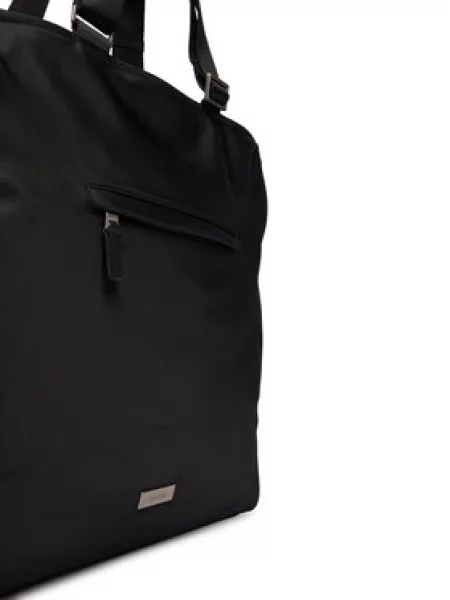 Torba Calvin Klein Sleek Pocket Tote crna