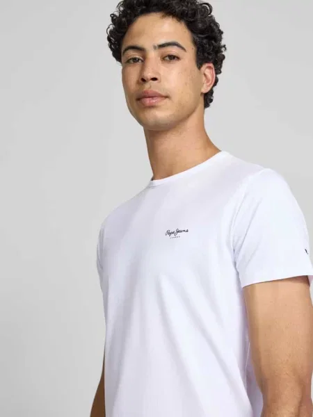 T-shirt o kroju slim fit z mieszanki bawełny model ORIGINAL BASIC 3' Pepe Jeans biała