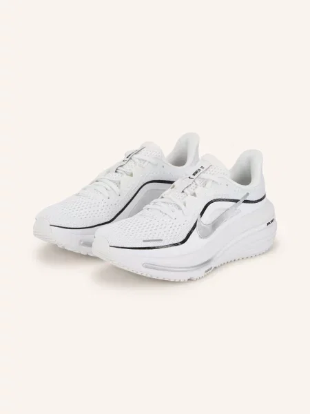 Nike Běžecké Boty Winflo 12 / stříbrná / černá bílá