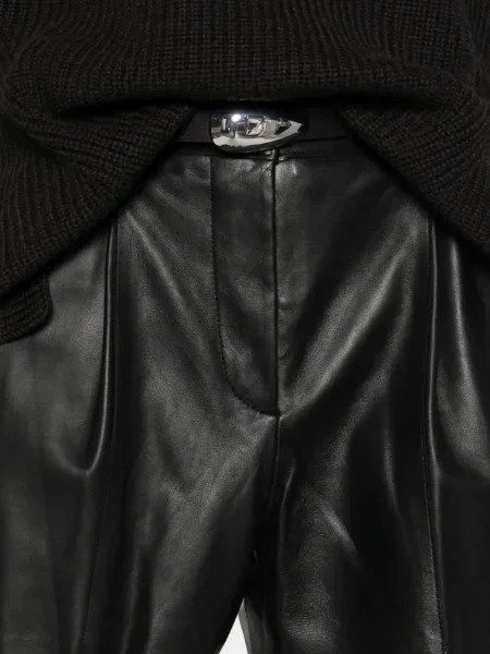 Pantaloni scurți din piele P.a.r.o.s.h. din piele negru