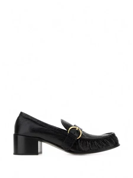 Pantofi loafer Miu Miu din piele cu cataramă negru