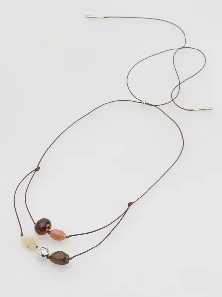 Ожерелье Reserved с камнями