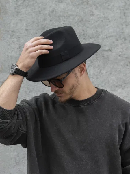 Шляпа Without черная