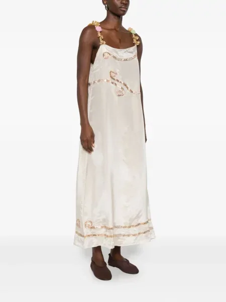 Odgovarati haljina Bode